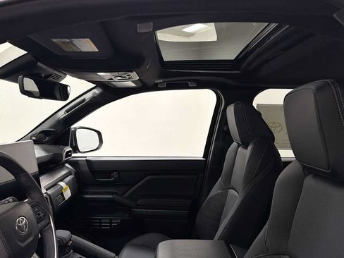New 2026 Toyota 4Runner TRD Off-Road Premium AWD/4WD image 24