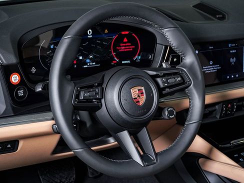 New 2026 Porsche Cayenne image 18