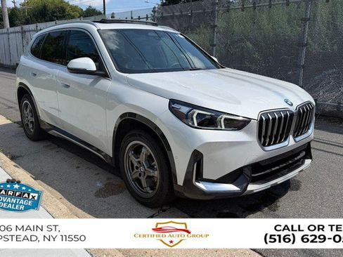 Used 2025 BMW X1 xDrive28i AWD/4WD image 4