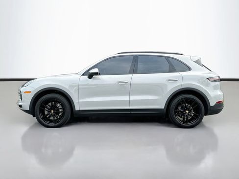 Certified 2023 Porsche Cayenne AWD/4WD image 2