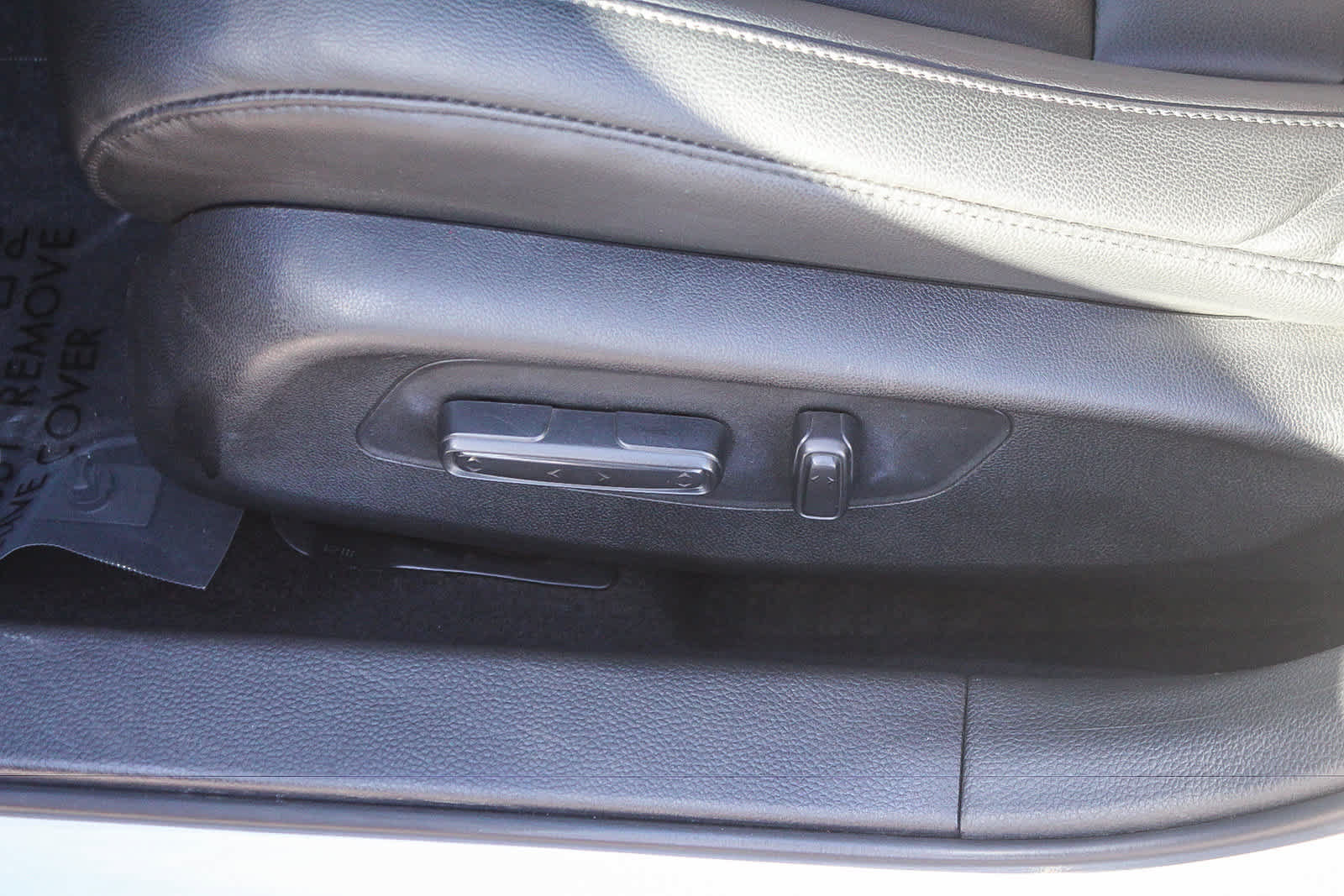 Used 2025 Acura Integra FWD image 27