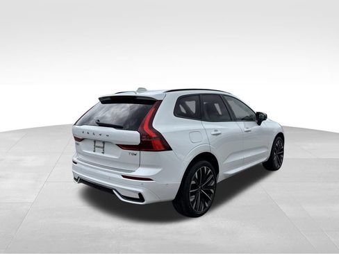 New 2026 Volvo XC60 T8 Ultra w/ Protection Package Premier AWD/4WD image 6