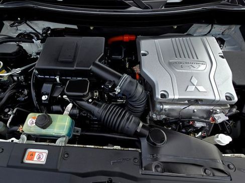 Used 2022 Mitsubishi Outlander SEL image 22