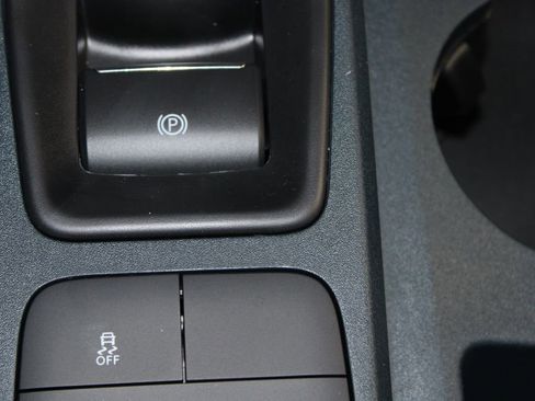 New 2026 Ford Maverick XL image 42