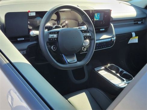 New 2026 Hyundai Ioniq 5 SEL image 3