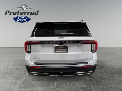 Used 2026 Ford Explorer Active w/ Active Comfort Package AWD/4WD image 23