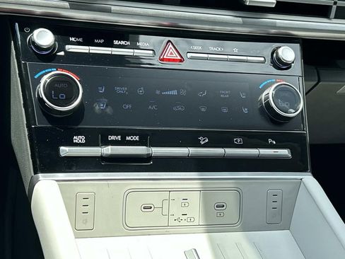 New 2026 Hyundai Santa Fe Calligraphy FWD image 37