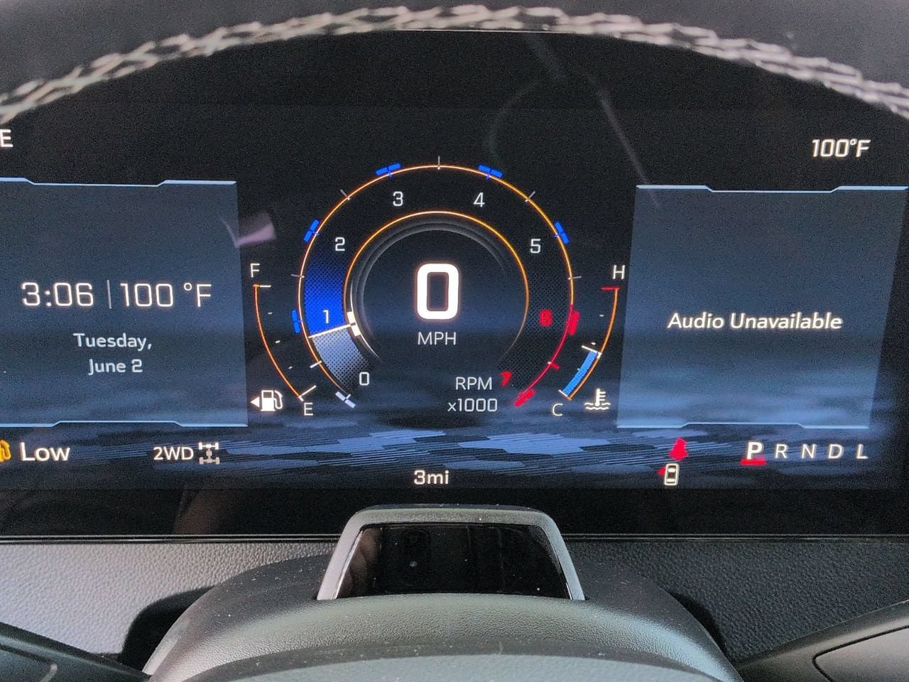 New 2026 Chevrolet Traverse Z71 w/ Enhanced Driving Package AWD/4WD image 14