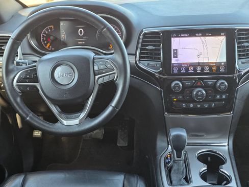 Used 2019 Jeep Grand Cherokee Limited AWD/4WD image 11