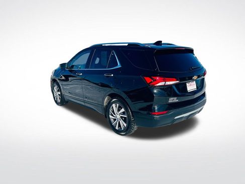 Used 2023 Chevrolet Equinox Premier image 4