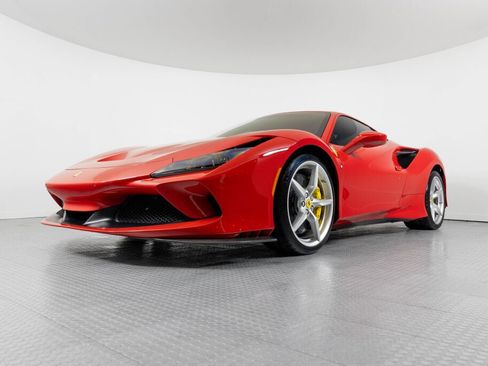 Certified 2021 Ferrari F8 Tributo RWD image 8
