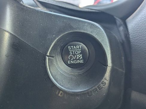 Used 2020 Jeep Renegade Altitude image 17