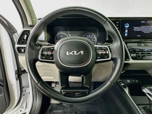 Used 2023 Kia Sorento S w/ Panoramic Sunroof Package FWD image 16