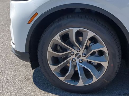 New 2025 Lincoln Aviator Reserve image 9