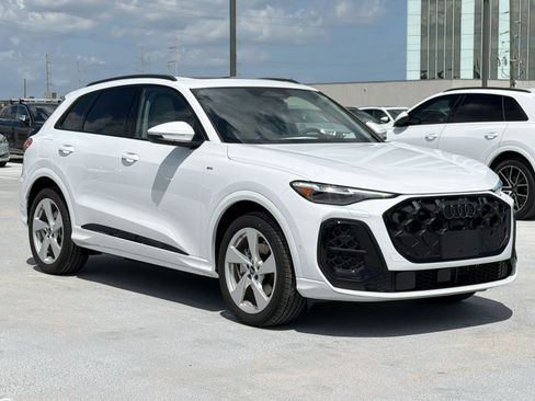 New 2026 Audi Q5 Prestige image 7
