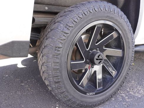 Used 2016 Chevrolet Silverado 1500 LT w/ All Star Edition AWD/4WD image 7