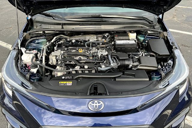 Used 2026 Toyota Corolla SE w/ SE Package FWD image 28