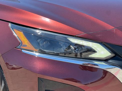 Used 2023 Nissan Altima 2.5 SV FWD image 32