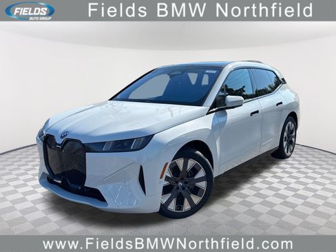 New 2026 BMW iX xDrive45 w/ Premium Package AWD/4WD image 1