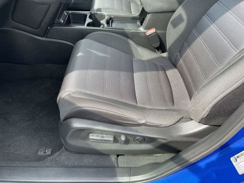 Used 2020 Honda CR-V EX image 3