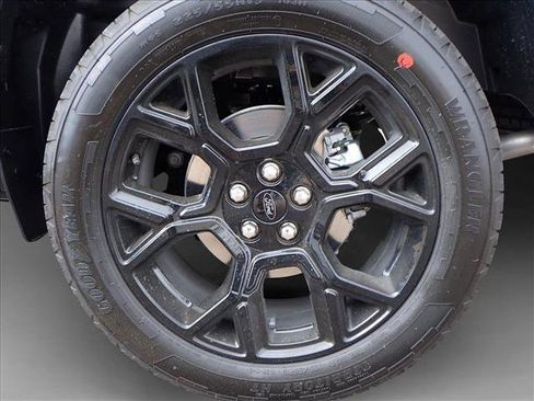 New 2026 Ford Maverick Lariat w/ Black Appearance Package image 7