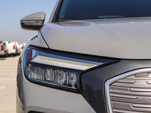 Used 2023 Audi Q4 e-tron Premium w/ Premium Plus RWD image 9