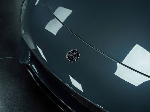 New 2025 Lotus Emira image 10