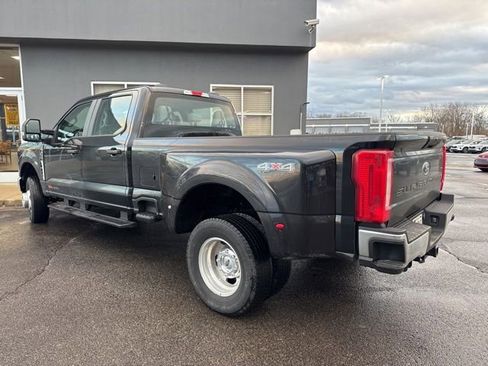Used 2024 Ford F350 XL w/ XL Driver Assist Package image 4