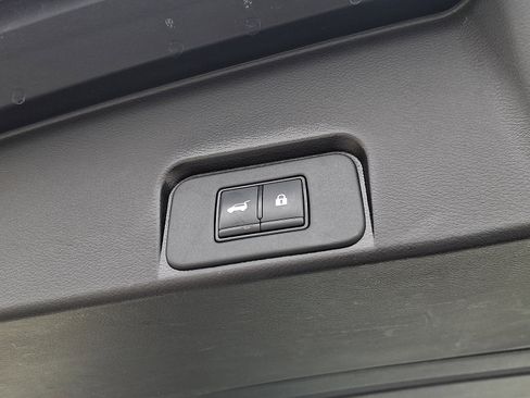 Certified 2023 Nissan Rogue SV w/ SV Premium B Package image 29