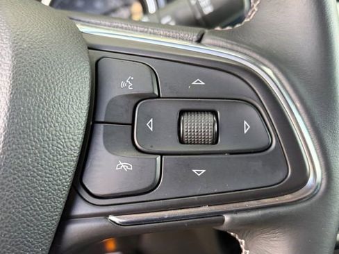 Certified 2023 Buick Encore GX Select w/ Experience Buick Package FWD image 8
