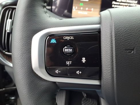 New 2026 Nissan Armada SL image 19