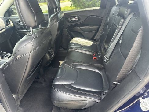 Used 2014 Jeep Cherokee Limited AWD/4WD image 12