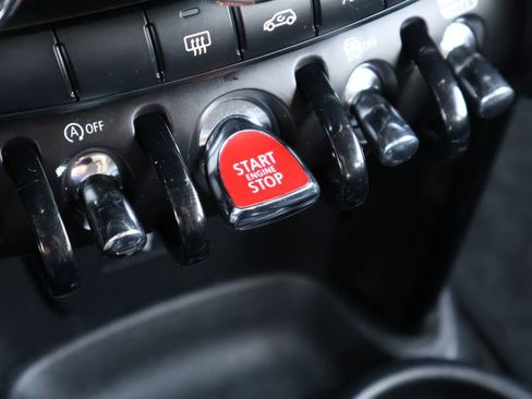 Used 2022 MINI Cooper S FWD image 7