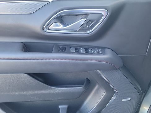 Used 2024 Chevrolet Suburban RST image 45