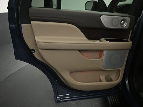 Certified 2023 Lincoln Navigator Reserve AWD/4WD image 24