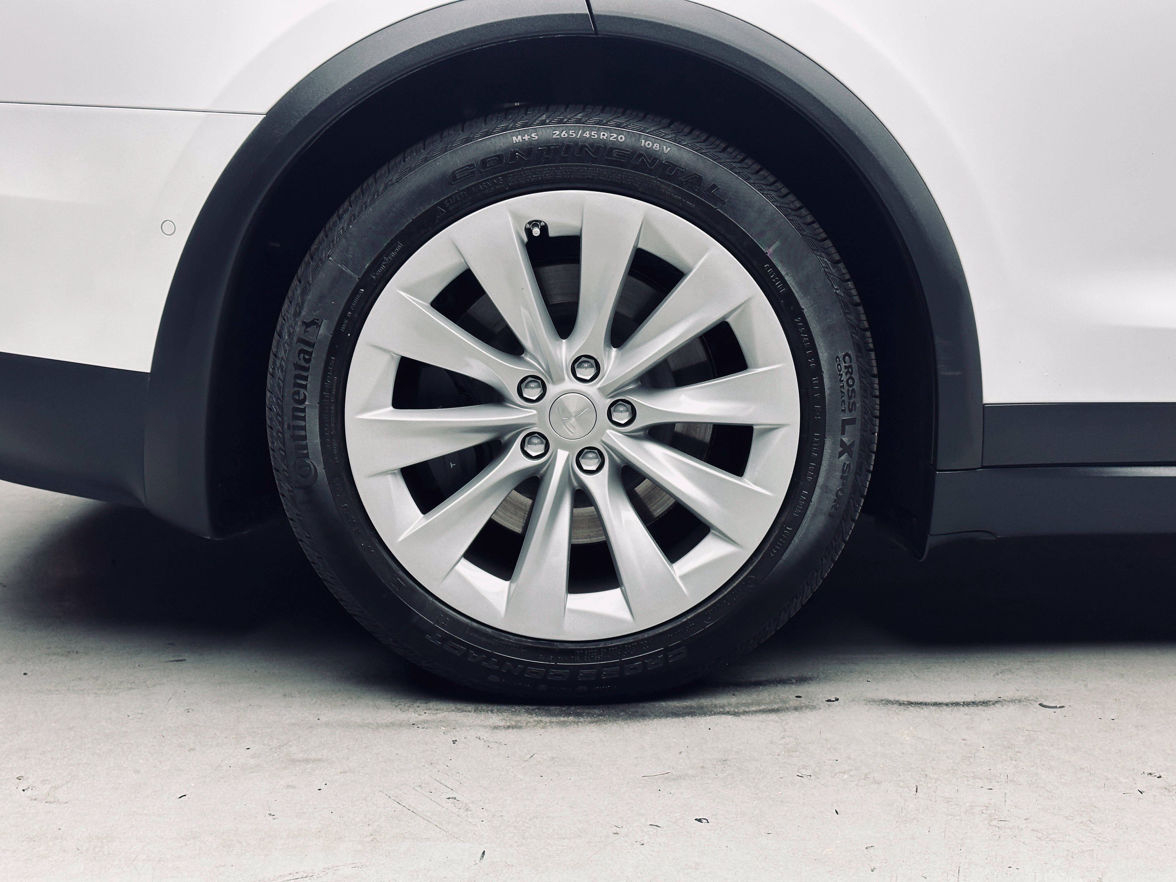 Used 2020 Tesla Model X Long Range AWD/4WD image 30