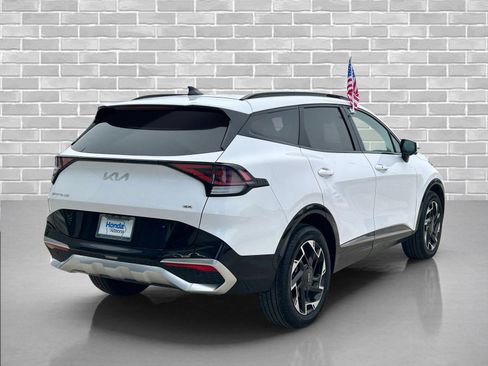 Used 2025 Kia Sportage SX image 5