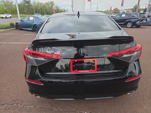 Used 2023 Honda Civic Si image 4
