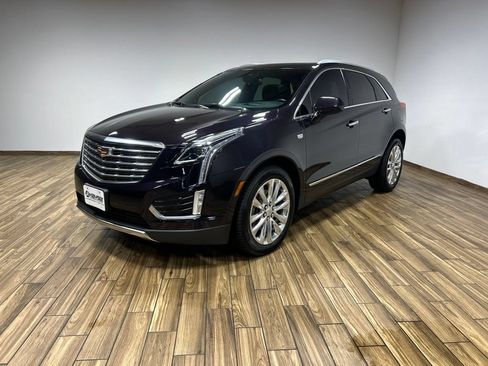 Used 2018 Cadillac XT5 Platinum AWD/4WD image 37