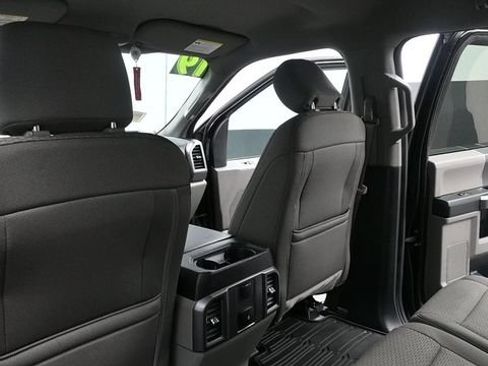 Used 2019 Ford F150 XLT w/ Equipment Group 302A Luxury AWD/4WD image 23