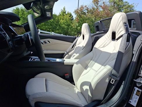 New 2026 BMW Z4 sDrive30i w/ Premium Package image 13