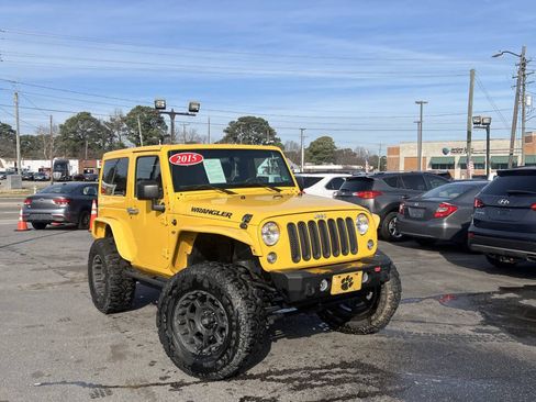 Used 2015 Jeep Wrangler Sport AWD/4WD image 8