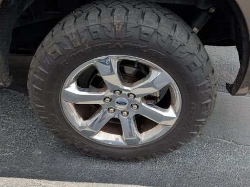 Used 2018 Ford F150 King Ranch w/ Equipment Group 601A Luxury image 6