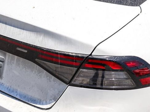 Used 2024 Honda Accord LX image 9