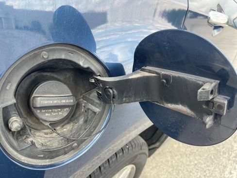 Used 2016 Chevrolet Equinox LTZ w/ LPO, Protection Package image 17