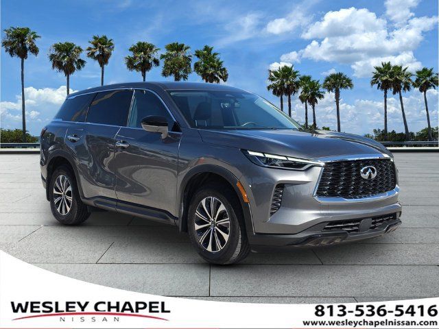 Used 2023 INFINITI QX60 Pure FWD image 1