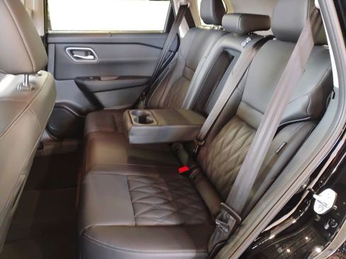 New 2026 Nissan Rogue Platinum w/ Platinum Premium Package image 13