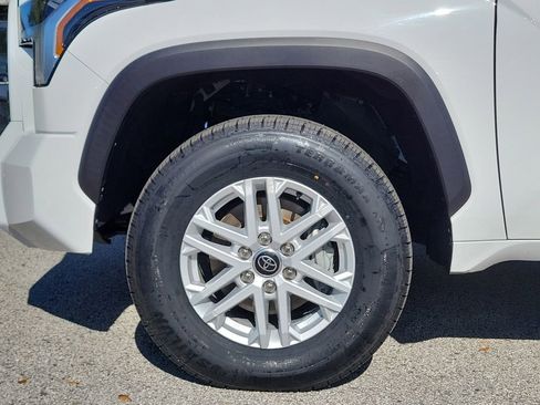 Used 2024 Toyota Tundra SR5 image 6