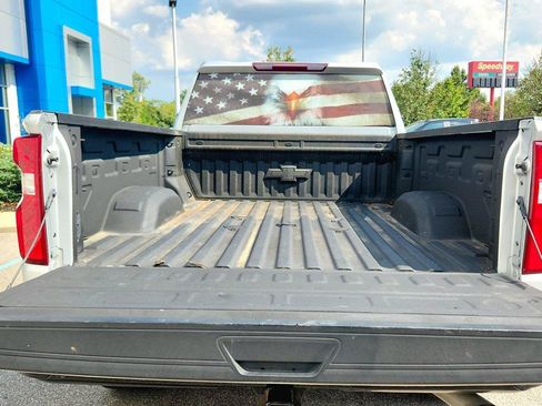 Used 2021 Chevrolet Silverado 2500 Custom w/ Custom Value Package AWD/4WD image 15