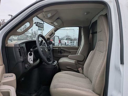 New 2024 Chevrolet Express 3500 w/ Power Convenience Package image 13